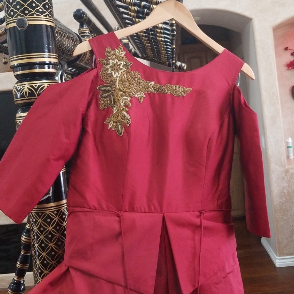 Indian gown!! - Picture 2 of 7